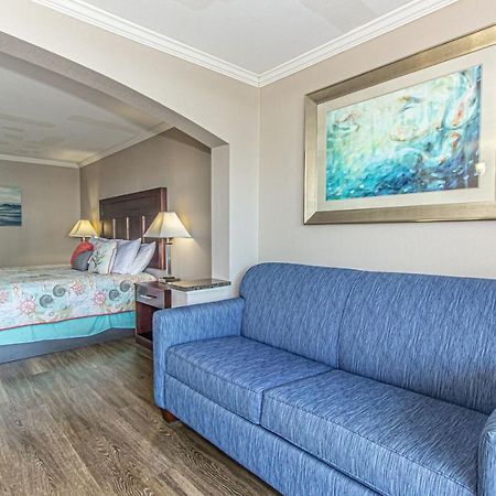 Ocean View King Suite With Modern Decor And Accents - Caravelle Resort 605 Sleeps 4 Guests Myrtle Beach Dış mekan fotoğraf