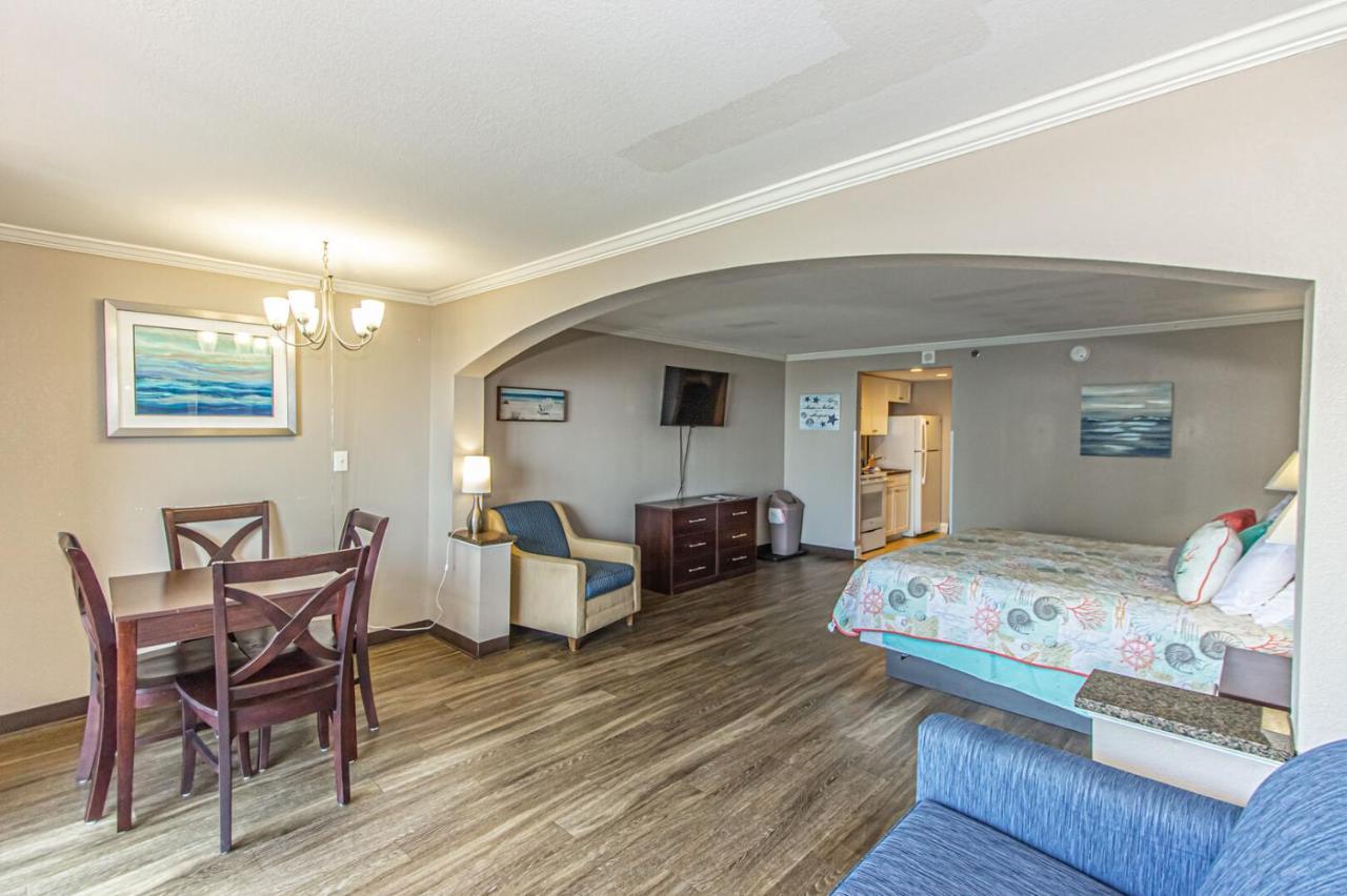 Ocean View King Suite With Modern Decor And Accents - Caravelle Resort 605 Sleeps 4 Guests Myrtle Beach Dış mekan fotoğraf
