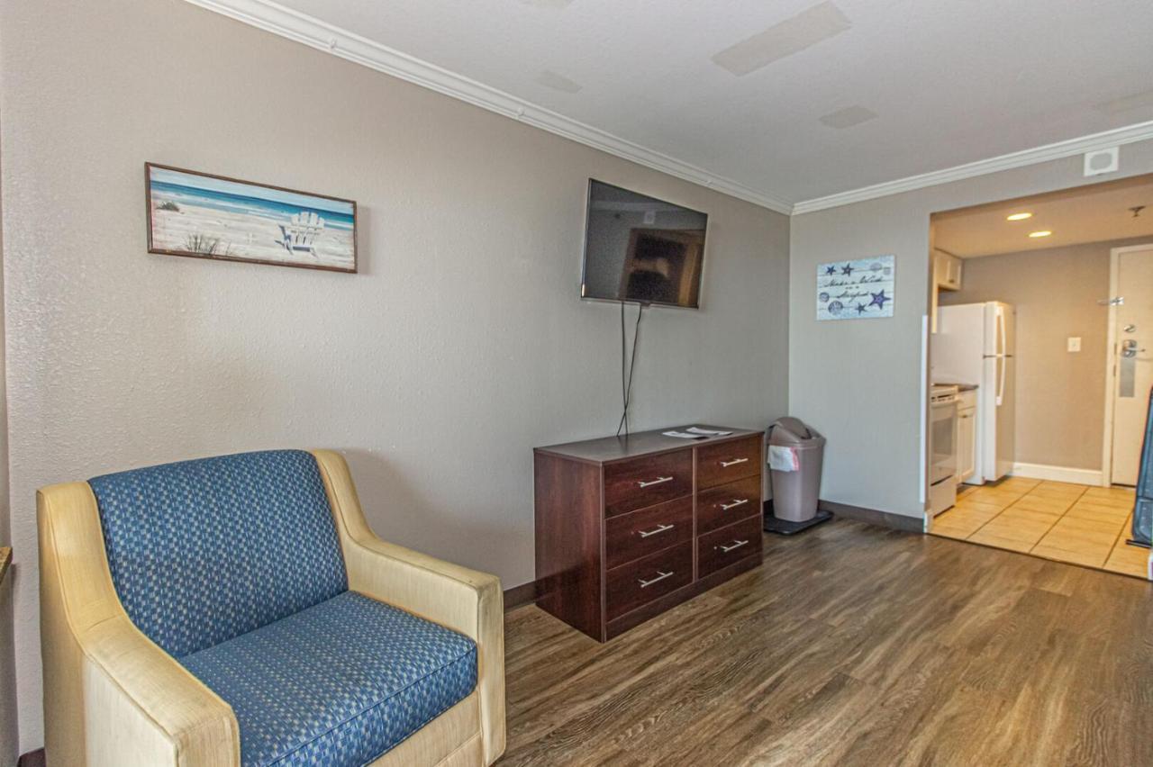 Ocean View King Suite With Modern Decor And Accents - Caravelle Resort 605 Sleeps 4 Guests Myrtle Beach Dış mekan fotoğraf