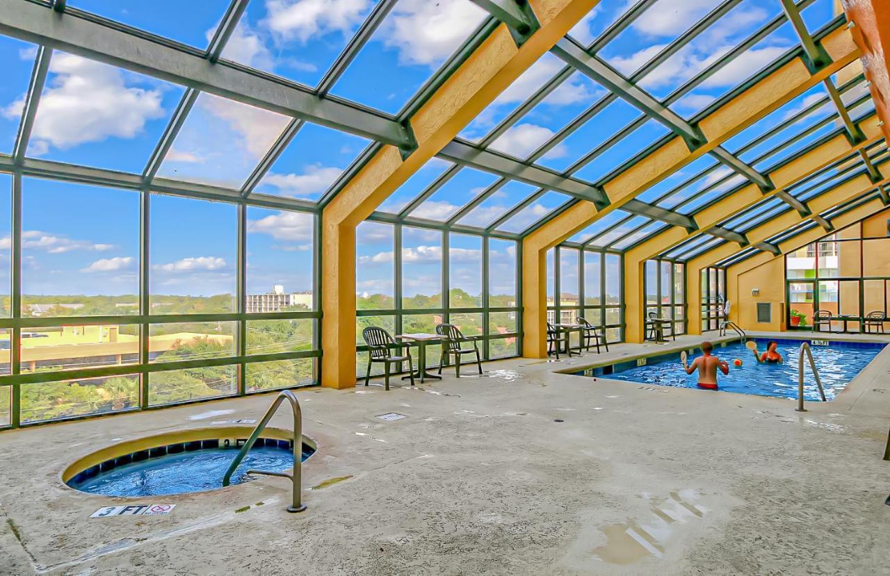 Ocean View King Suite With Modern Decor And Accents - Caravelle Resort 605 Sleeps 4 Guests Myrtle Beach Dış mekan fotoğraf