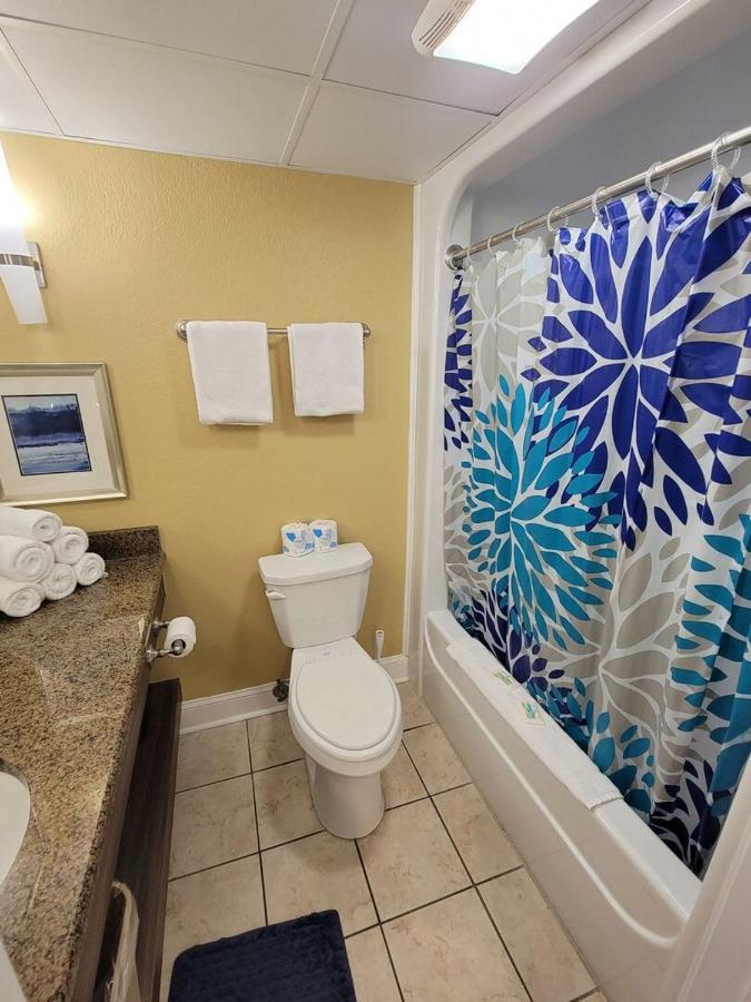 Ocean View King Suite With Modern Decor And Accents - Caravelle Resort 605 Sleeps 4 Guests Myrtle Beach Dış mekan fotoğraf